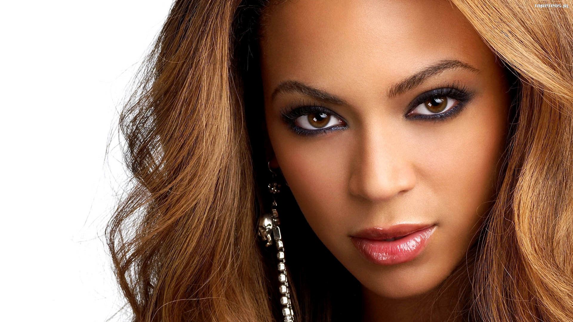 Beyonce Knowles 51