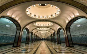 Metro 004 Mayakovskaya, Moskwa, Peron
