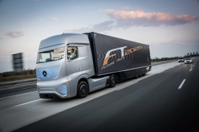 Samochod ciezarowy Mercedes-Benz 016 Future Truck 2025