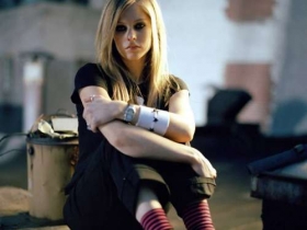 Avril Lavigne 17