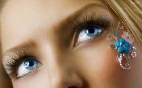 Kobieta, Girl 1920x1200 1088 Niebieskie Oczy, Makijaz