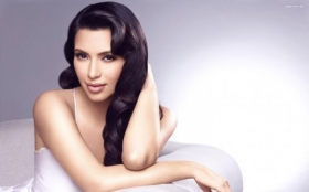 Kim Kardashian 038