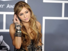 Miley Cyrus 051