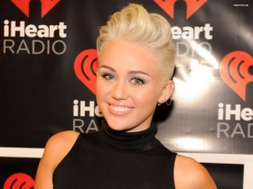 Miley Cyrus 067