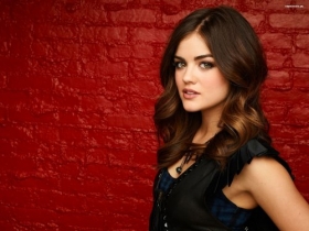 Lucy Hale 063