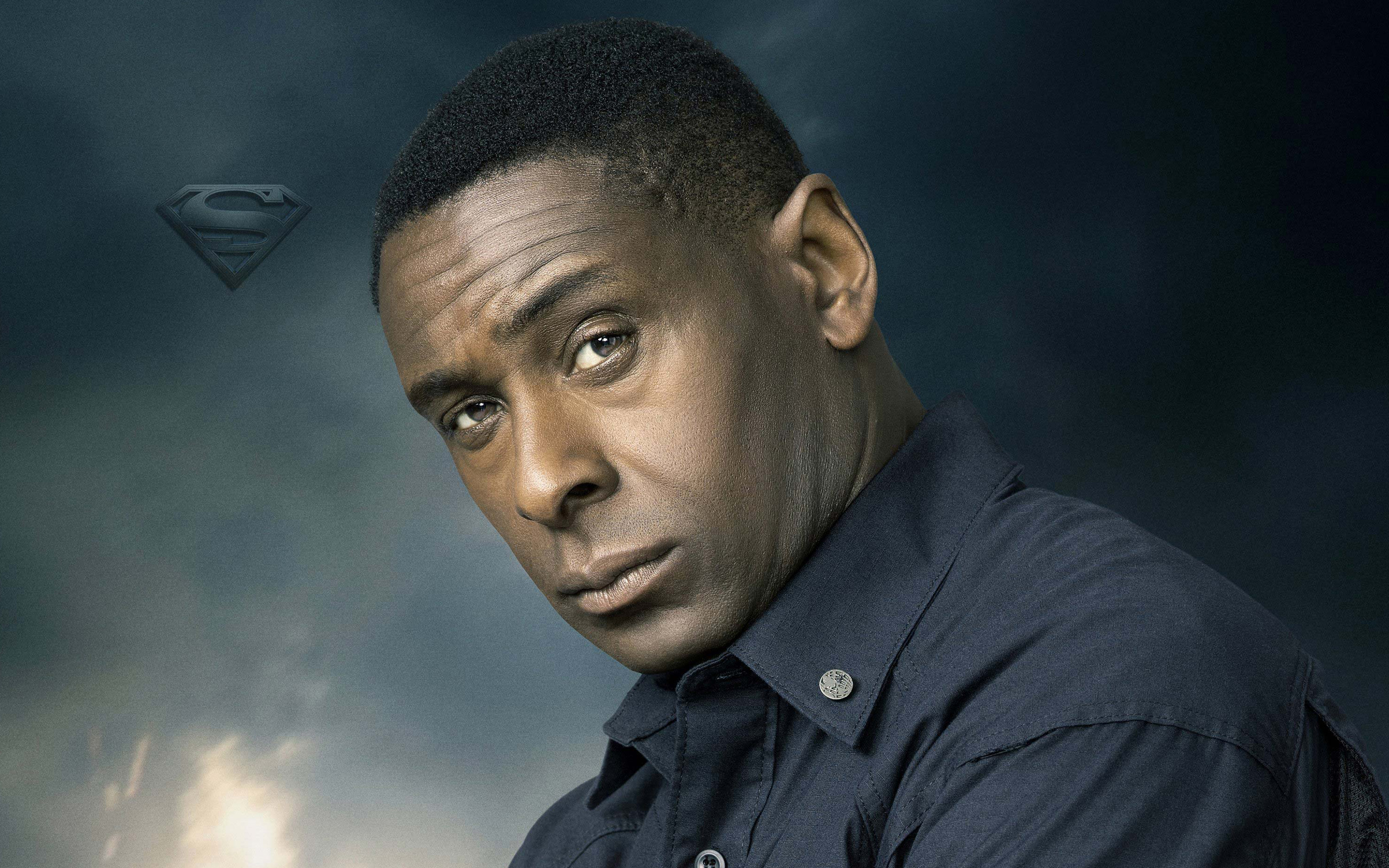 Supergirl 035 David Harewood jako Hank Henshaw, J'onn J'onzz