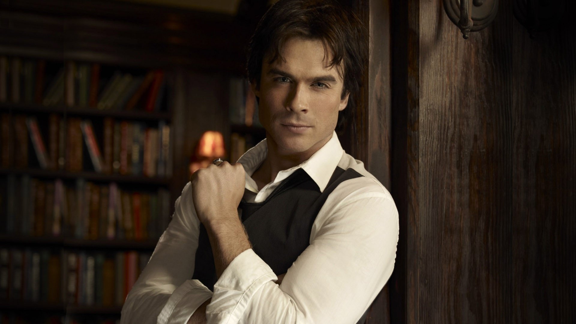 Pamietniki wampirow, The Vampire Diaries 013 Ian Somerhalder jako Damon Salvatore