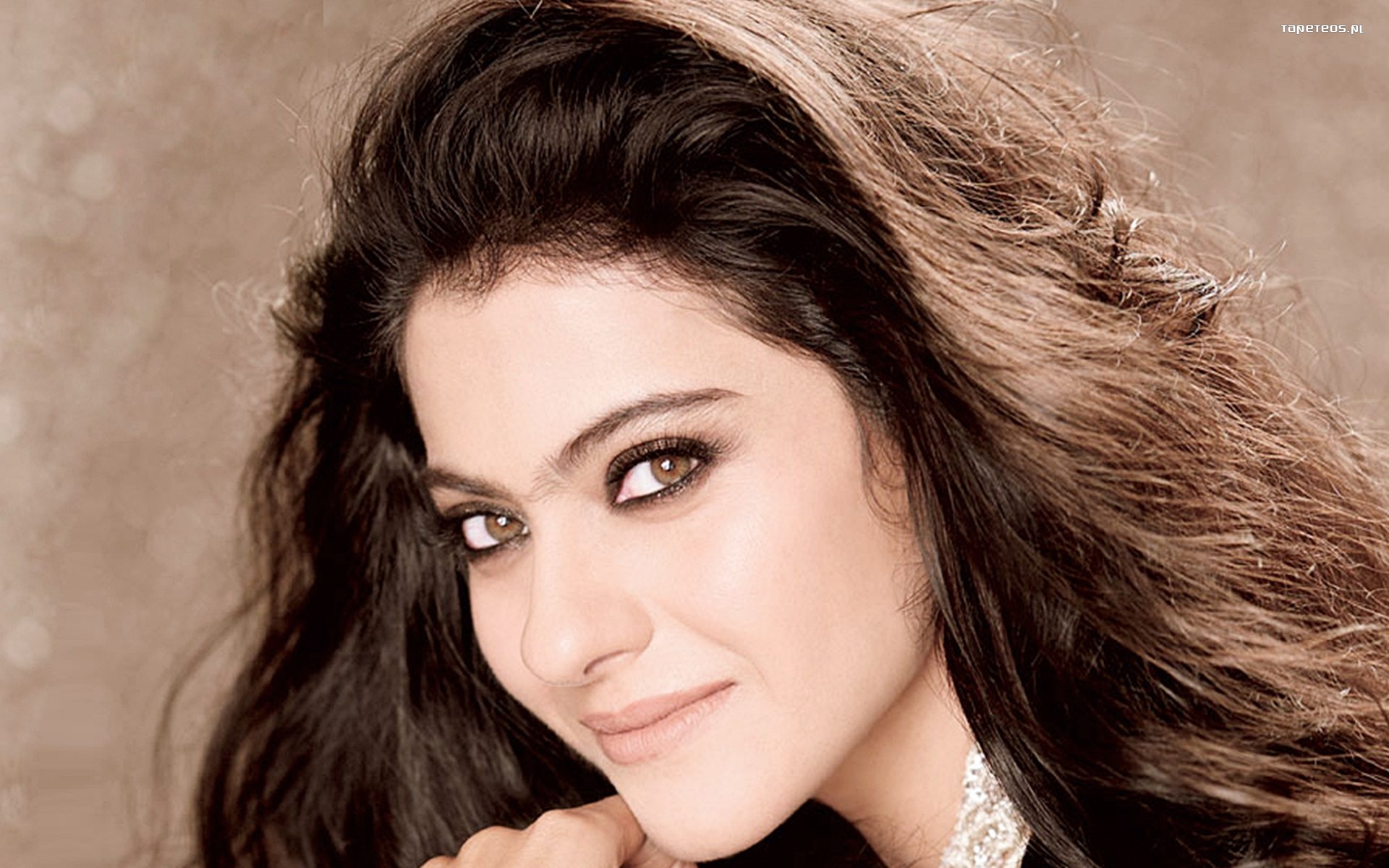 Kajol Devgan 003