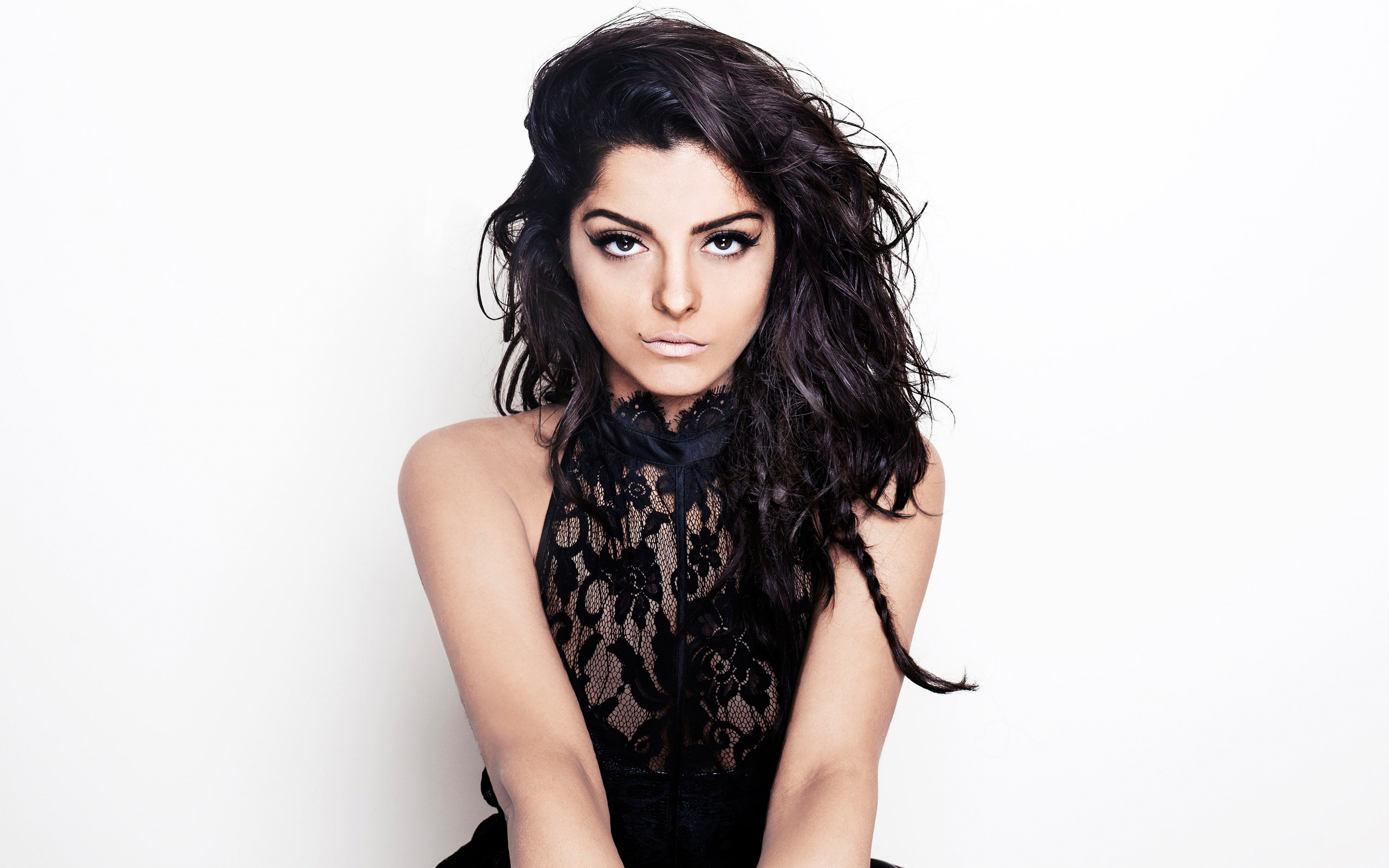 Bebe Rexha 008