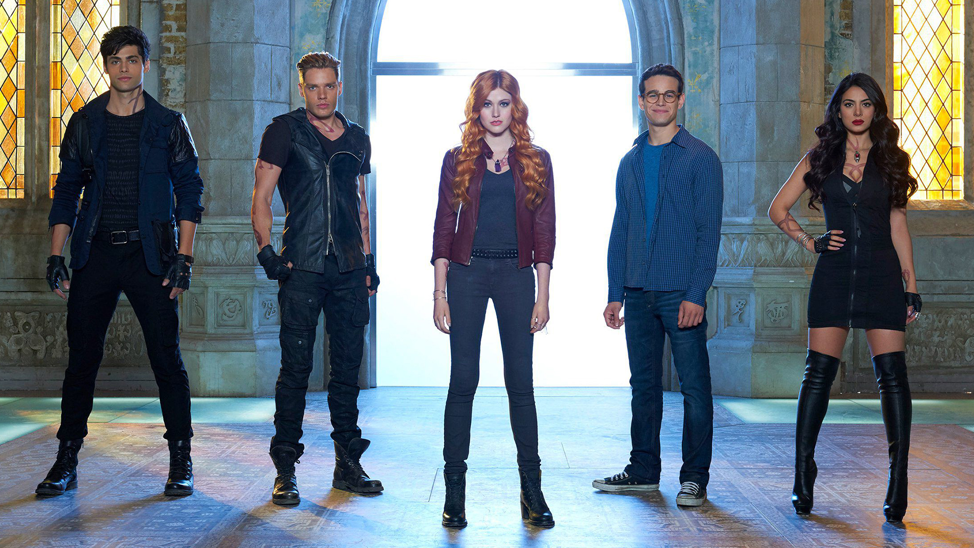 Shadowhunters (2016) TV 003 Alec Lightwood, Jace Wayland, Clary Fray, Simon Lewis, Isabelle Lightwood