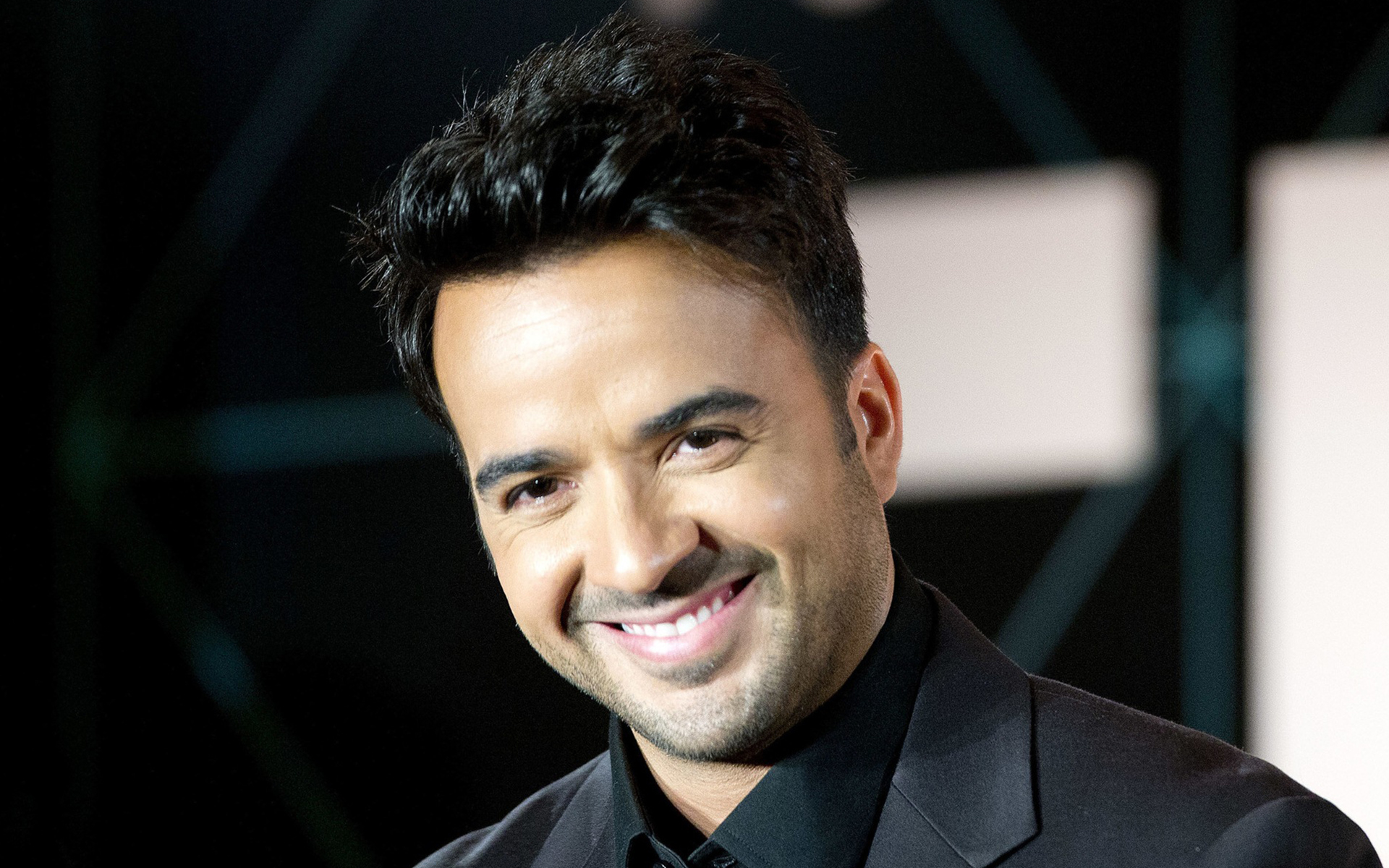 Luis Fonsi 011