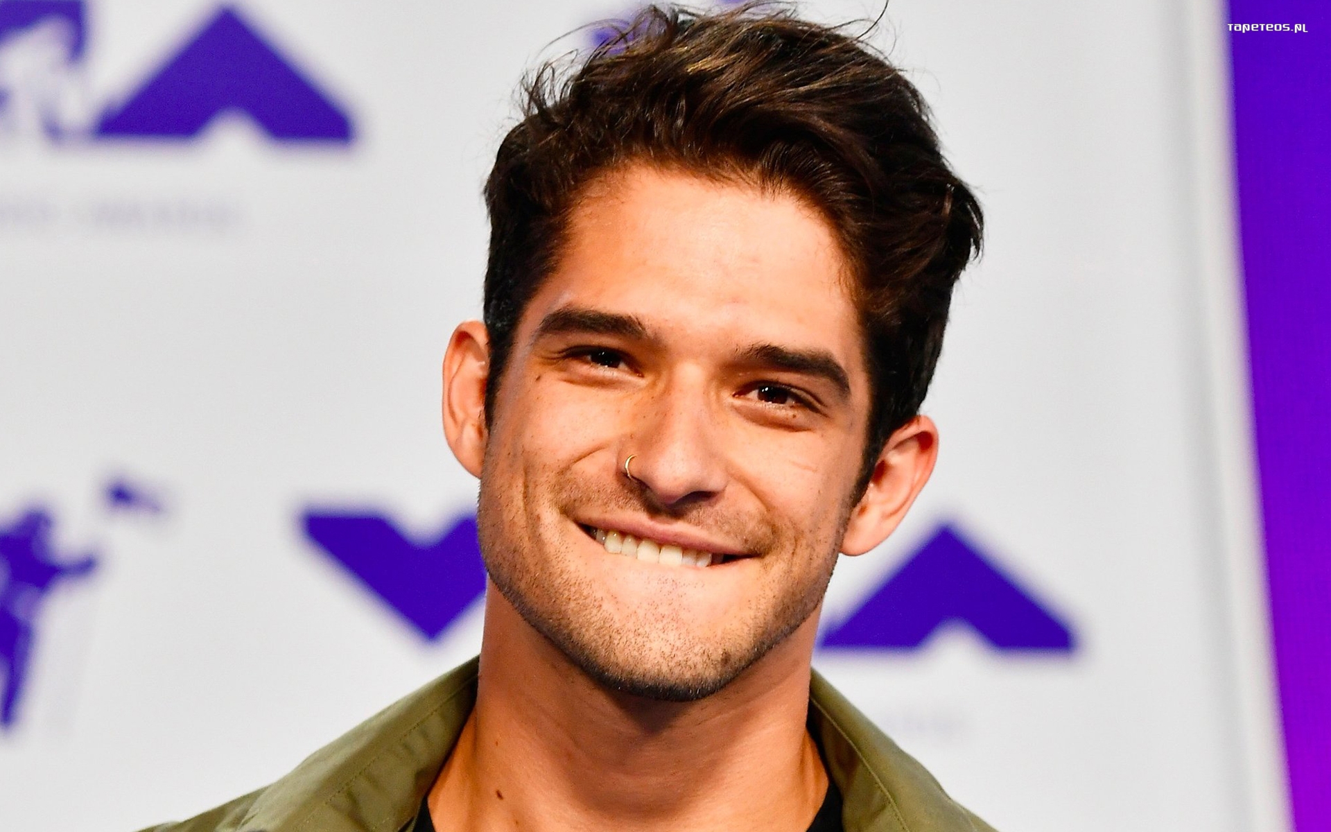 Tyler Posey 020