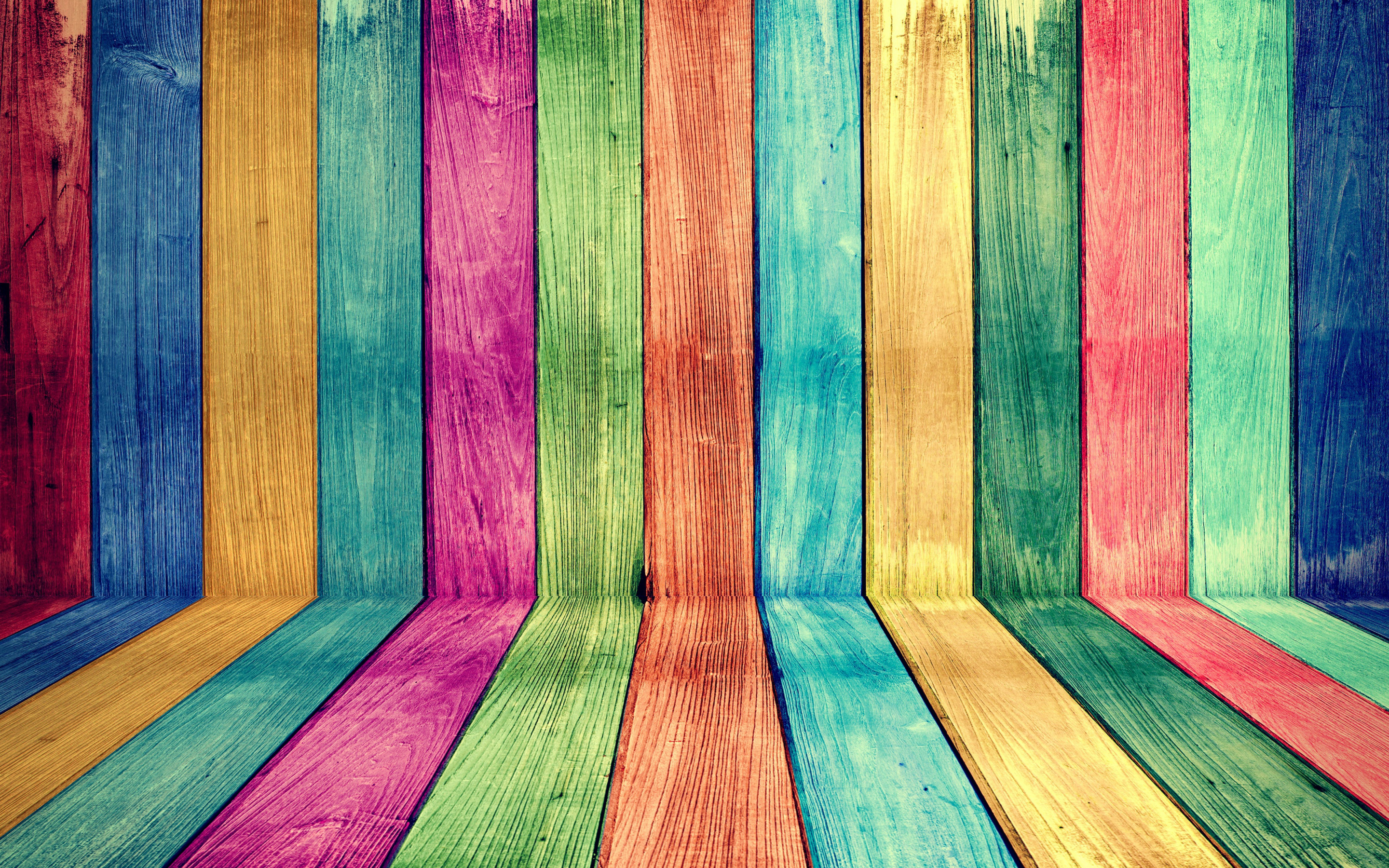 Доска цветная. Разноцветные доски. Разноцветный фон. Цветные деревянные доски. Цветные обои.