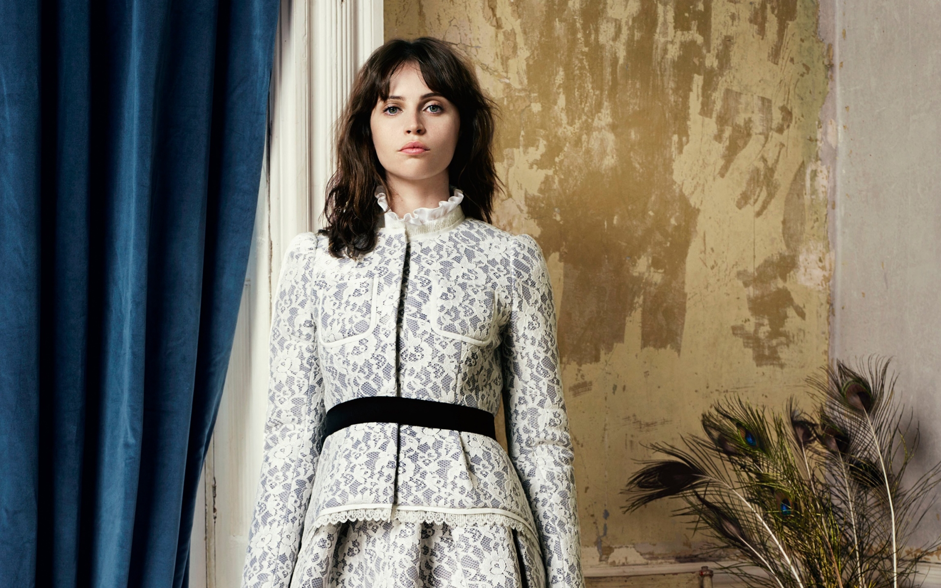 Felicity Jones 016