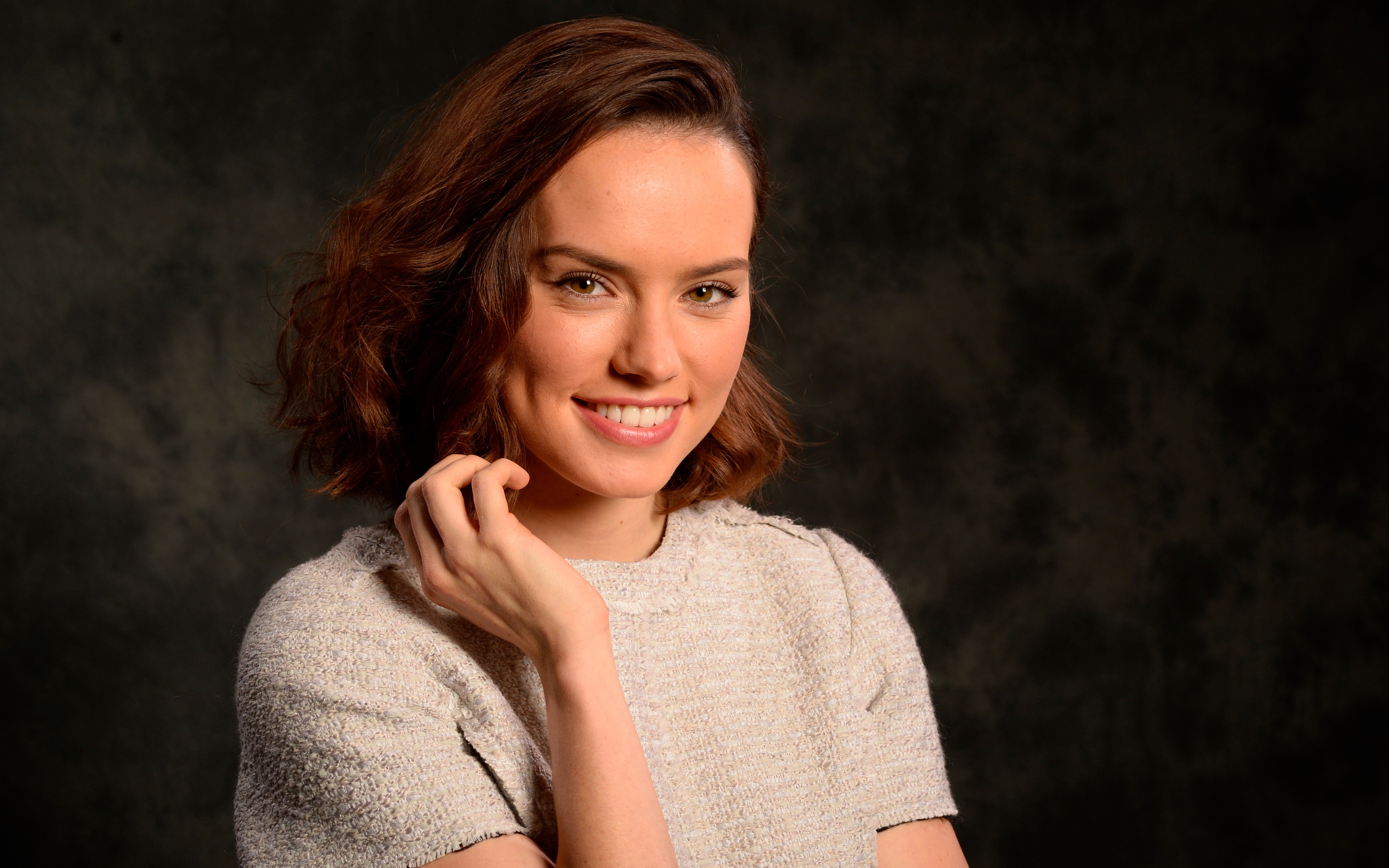 Daisy Ridley 013