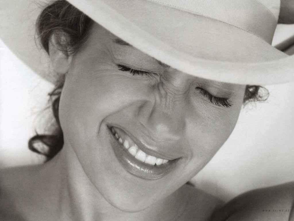 Jennifer Lopez (61)