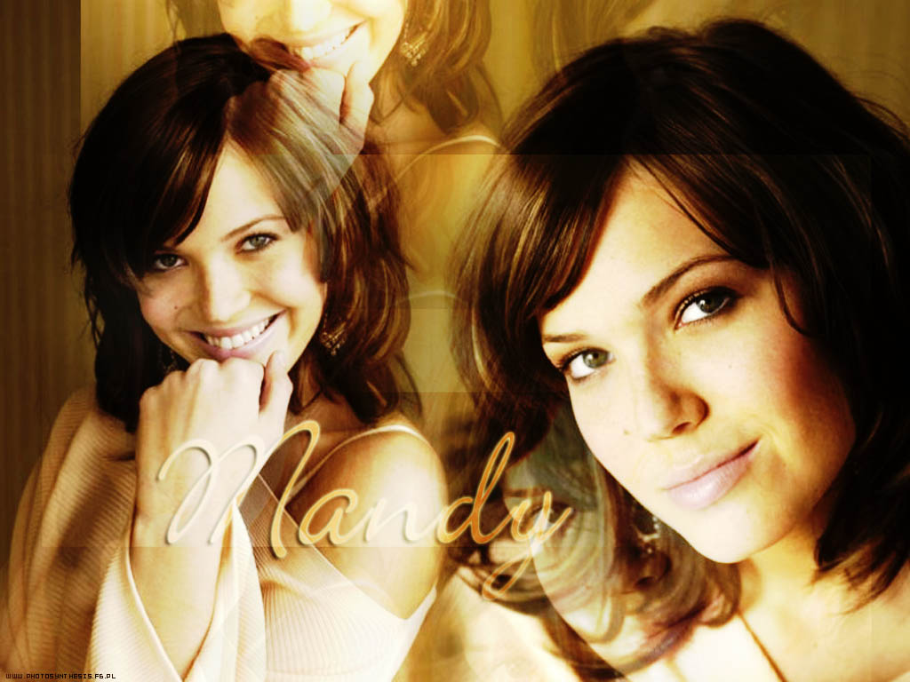 Mandy Moore 22