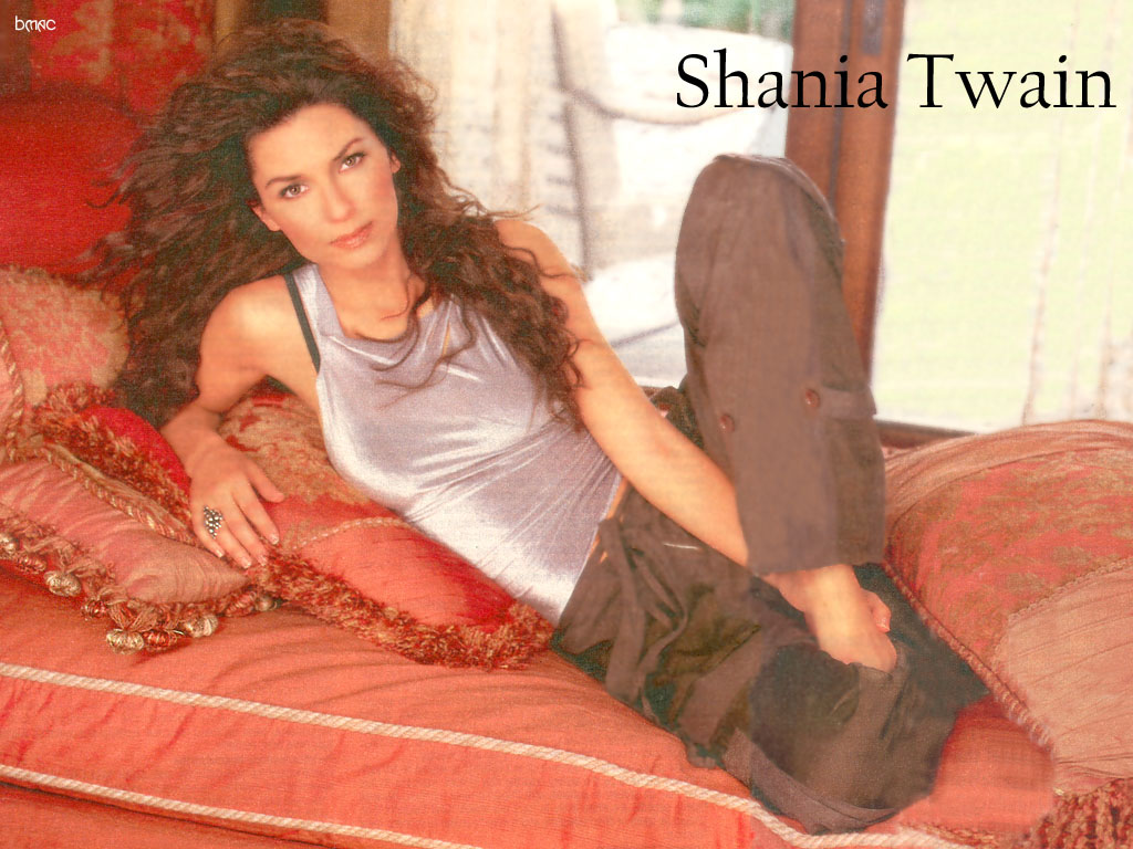 Shania Twain24
