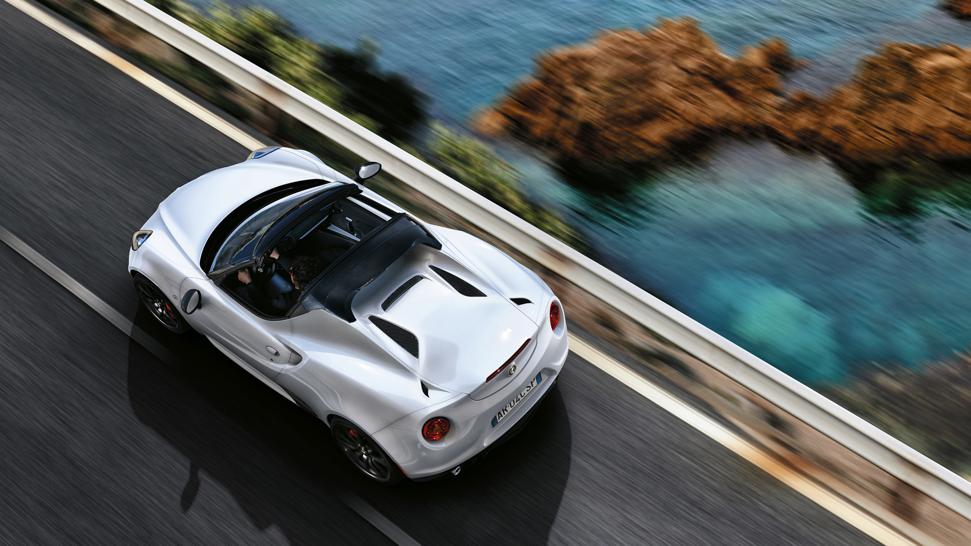 Alfa Romeo 4C Spider 014