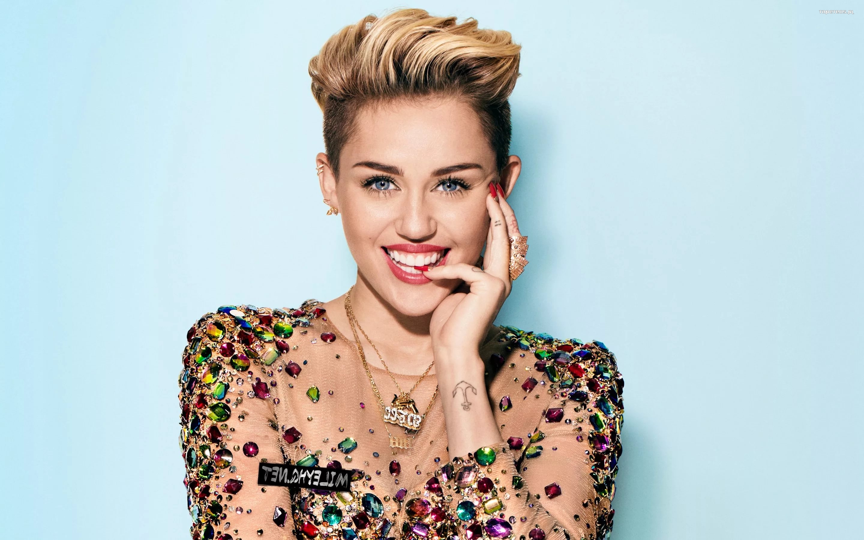 Miley Cyrus 090