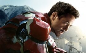 Avengers Age of Ultron 031 Robert Downey Jr., Iron Man