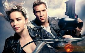 Terminator Genisys 016 Emilia Clarke, Sarah Connor, Jai Courtney, Kyle Reese