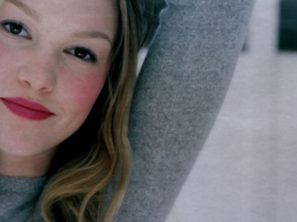 Julia Stiles 09