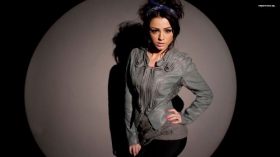 Cher Lloyd 009