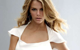 Brooklyn Decker 007