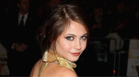 Willa Holland 009