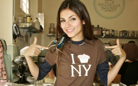 Victoria Justice 068