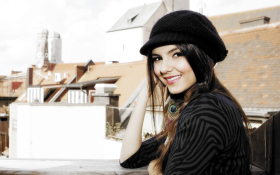 Victoria Justice 093