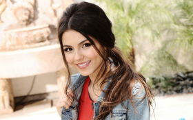 Victoria Justice