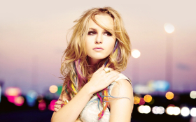 Bridgit Mendler 005