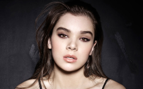 Hailee Steinfeld 006