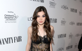 Hailee Steinfeld 018