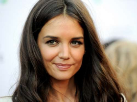 Katie Holmes 41