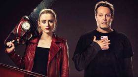 Piekna i rzeznik (2021) Freaky 002 Kathryn Newton jako Millie, Vince Vaughn jako Blissfield Butcher