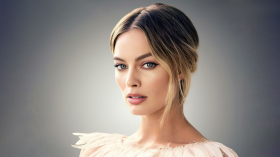 Margot Robbie 049 Art Streiber Photoshoot Glamour 2022