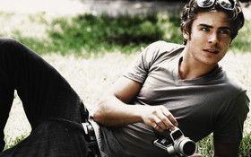 Zac Efron 017