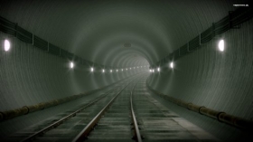 Metro 007 Tunel, Tory