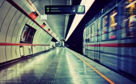 Metro 025 Stacja, Pociag, Tunel