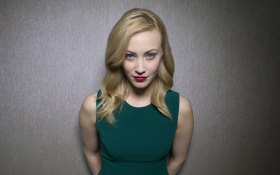 Sarah Gadon 003