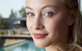 Sarah Gadon 010