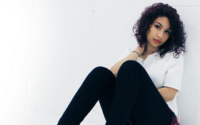 Alessia Cara 002