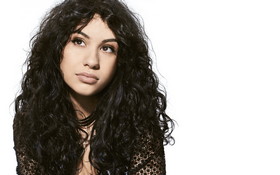 Alessia Cara 020