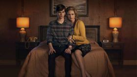 Bates Motel 024 Norman i Norma Bates