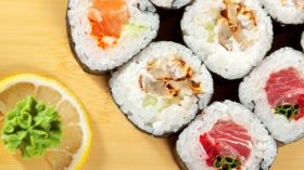 Sushi 064 Maki, Cytryna, Wasabi