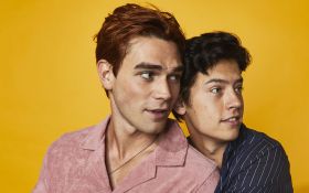 Riverdale (2017-) TV 054 K.J. Apa i Cole Sprouse