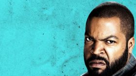 Ustawka (2017) Fist Fight 004 Ice Cube jako Strickland
